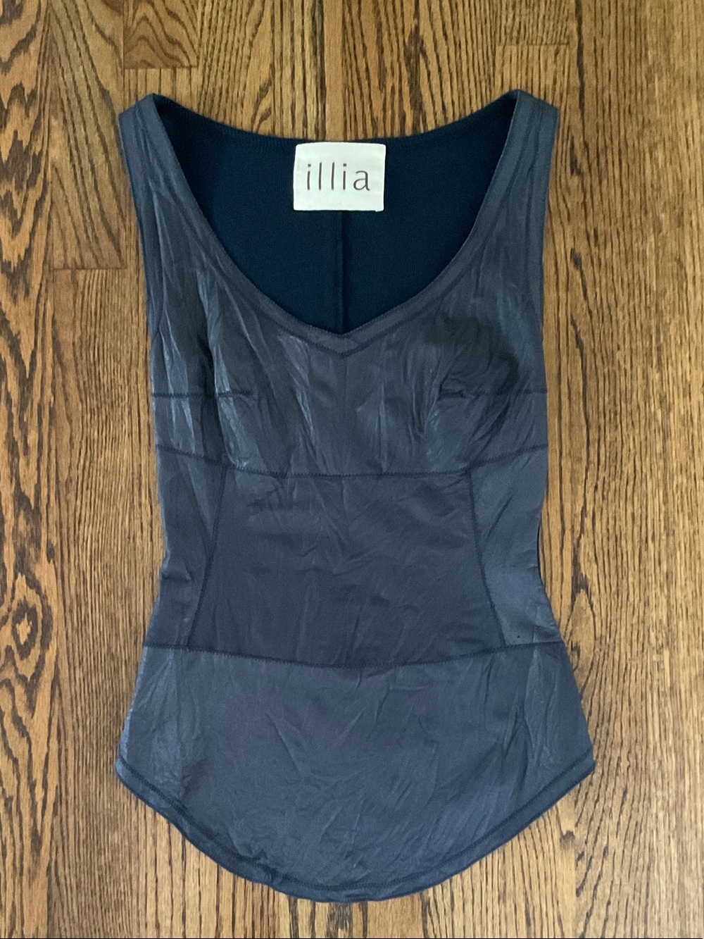 ILLIA Navy Blue Leather Ribbed Mixed Media V-Neck Vest - Size 2